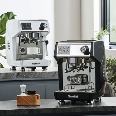 Máquina de café expreso comercial con función de bebida directa con todos los accesorios