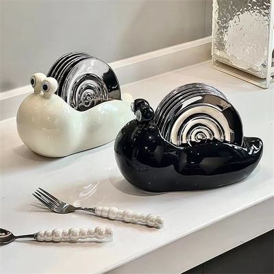 Conjunto de vajilla de cerámica pintada a mano Plato de caracol de accesorios de cocina