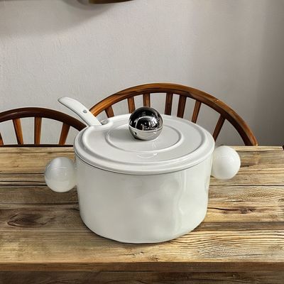 Cuenco de cerámica con forma de corazón con doble mango tapa de acero inoxidable microondas