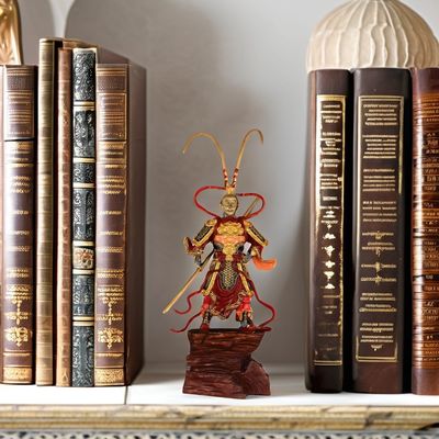 Ornamento de escritorio de metal duradero para aniversarios de las novelas clásicas chinas Sun Wukong