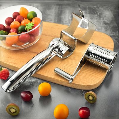 Hacer queso perfecto y trozos de verduras con este grater rotativo de mano