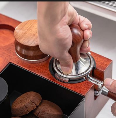 Herramientas de café para restaurantes Caja de golpear de madera multifuncional con soporte de acero inoxidable 58 mm