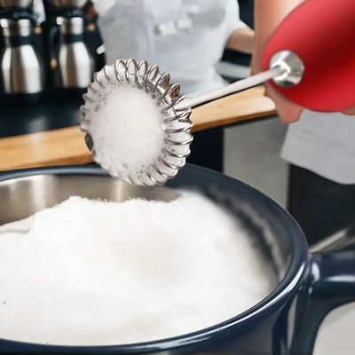 2023 Espumador eléctrico de café de acero inoxidable con batería para espumar leche