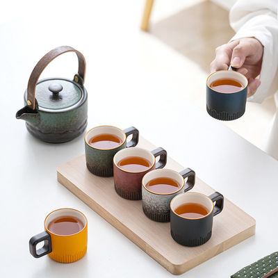 Conjunto de tazas de café de porcelana cerámica con mango de madera y logotipo personalizado de esmalte gradiente