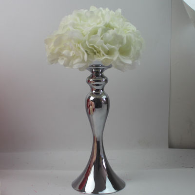 Celebración de la mesa de seda Ball Centerpiece para bodas Día de San Valentín Oportunidades de Navidad