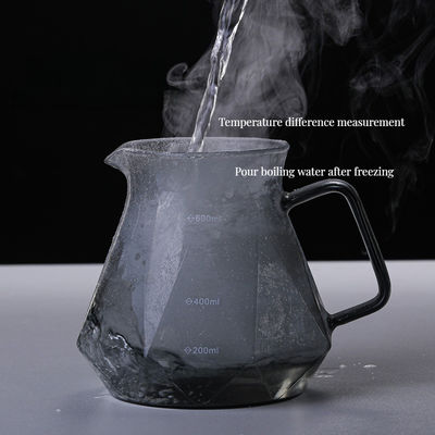 Verter sobre la cafetera con borosilicato de vidrio resistente al calor y filtro de metal goteador