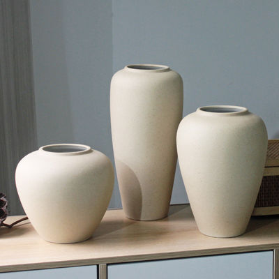 Ornamento de decoración suave Art déco creativo nórdico Vaso cerámico con diseño geométrico
