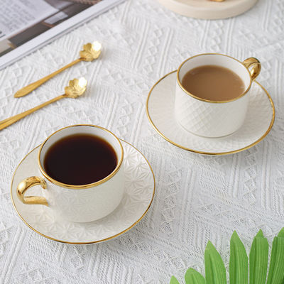 200 ml de cerámica moderna nórdica de copa y platillo de lujo de porcelana de bambú