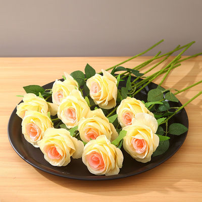 Rosas de terciopelo rojo artificiales flores decorativas únicas para el día de la madre tienda de bodas