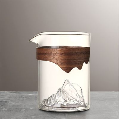 Estilo de diseño clásico 240ml Taza de té de vidrio transparente para agua y leche sostenible