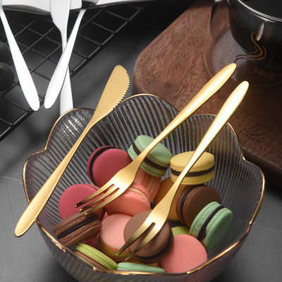 Conjunto de plata desechable Horquillas de mango de madera Cuchillas de cuchara para el hogar Hotel Restaurante