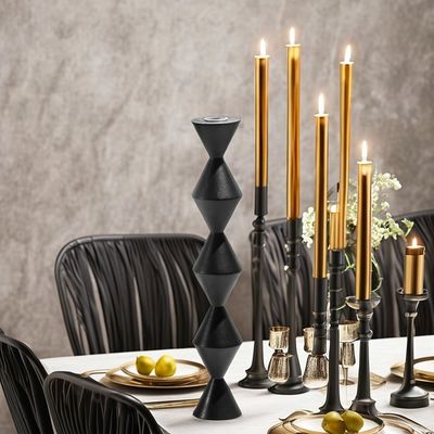 Decoración de la mesa de la cena Vintage Candlestick de metal con tamaños personalizados
