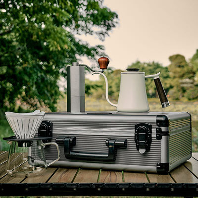 Caja de regalos incluida Conjunto de café cerámico Kit moderno de elaboración a mano con diseño minimalista