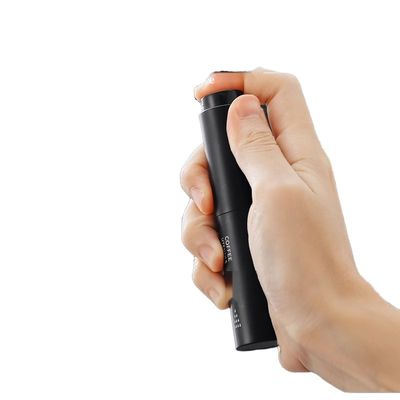 Conveniente botella de spray de plástico mini ABS de 10 ml herramienta anti-moscas para granos de café en la barra