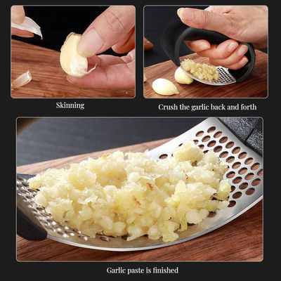 Logotipo personalizado fácil limpio de bambú gadgets de cocina picador para el jengibre y el ajo cortador