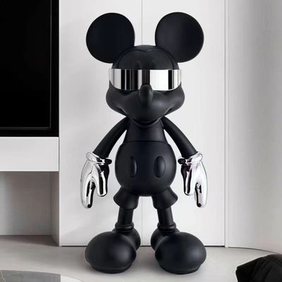 Decoración de cerámica moderna con Cyberpunk Mickey Mouse para el espacio multifuncional