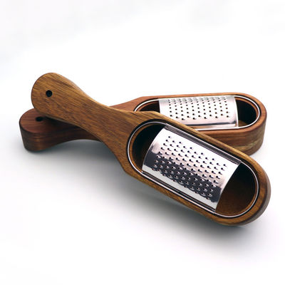 Grateadora de queso de madera de acacia dorada Gadget de cocina para rejas de verduras sostenibles