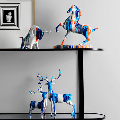 Camuflaje Vintage Caballo galopante Escultura de resina Bambú Arte de pared para la decoración del hogar