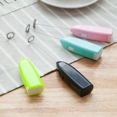 2024 Diseño Mini eléctrico portátil batedor de huevos de acero inoxidable Whisk para huevos de café de leche
