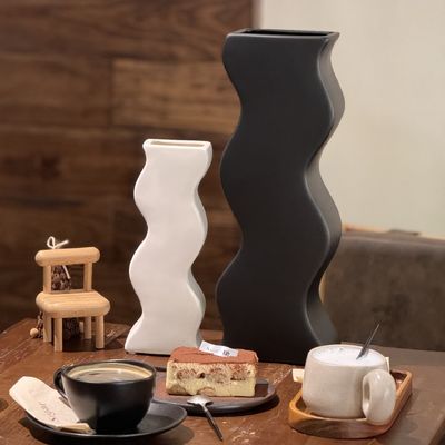 Decoración de la mesa de comedor del cielo estrellado Vaso cerámico blanco moderno y elegante para la decoración del hogar