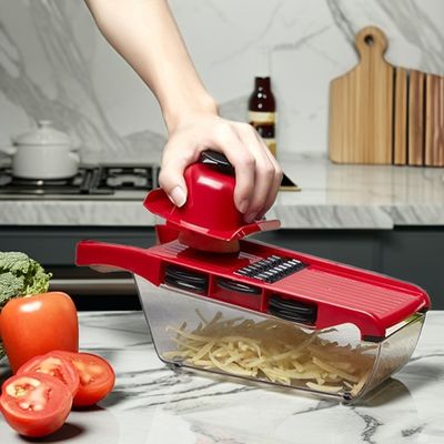 Esencial para la cocina 16 en 1 cortador de vegetales de mano de metal con cortador de ensalada de bambú y PP
