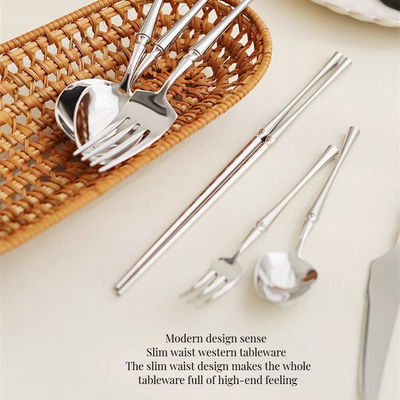 Set de cubiertos de acero inoxidable de lujo de 24 piezas para decoración de bodas de hotel Características sostenibles
