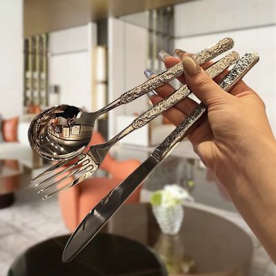Bestek Cuchillería de acero inoxidable para 4 personas Elegantes cubiertos de oro para restaurantes