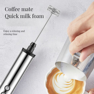 Acero inoxidable Whisk Electrónico espumador de café Diseño moderno para espumar leche a mano