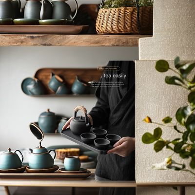 Modernas tazas de té de cerámica de moda con platillo de madera y mango de madera