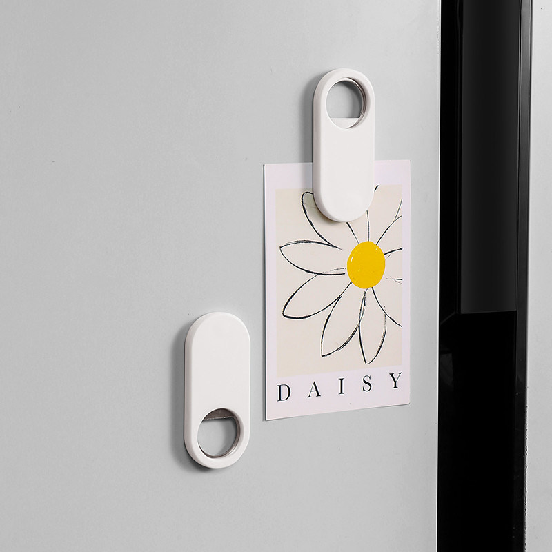 Abridor magnético de botellas de acero inoxidable resistente para abrir fácilmente la tapa en suministros de vino