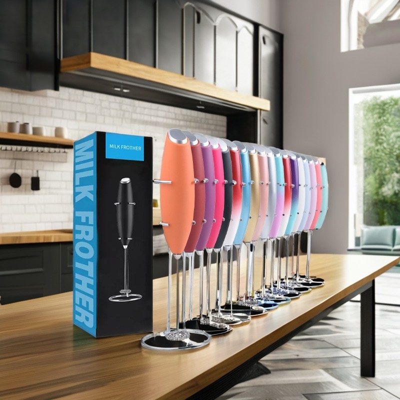 2023 Espumador eléctrico de café de acero inoxidable con batería para espumar leche