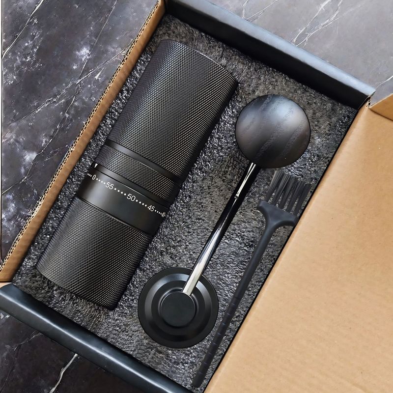 Perfecto regalo en caja utensilios eléctricos molinilla de espresso portátil de aleación manual café C2