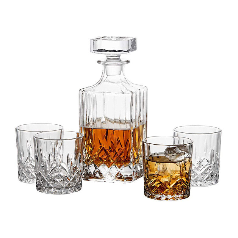 Mejorar su colección de Barware con el tipo de vidrio de cristal de vidrio de cristal Decanter de whisky